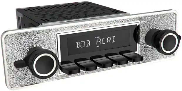 Špičkový produkt - Autorádio RetroSound Pagode 2DAB