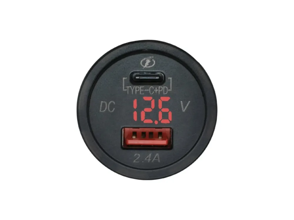 Adaptér 12V -> USB 2,4A + USB C + V-metr | Akční sleva
