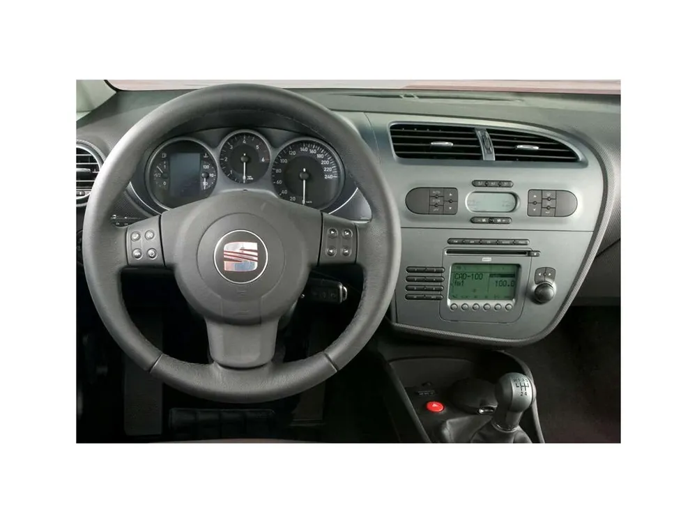 Top produkt - Rámeček autorádia 2ISO Seat Leon