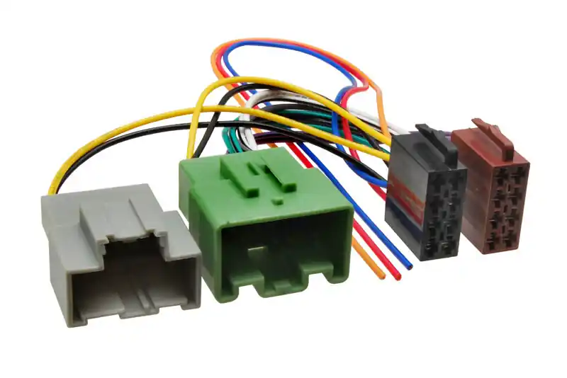 Lze objednat | ISO adapter pro autoradia Opel Insignia (14->)