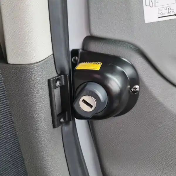 Špičkový produkt - Přídavný zámek kabiny HEOSafe pro Ford Transit