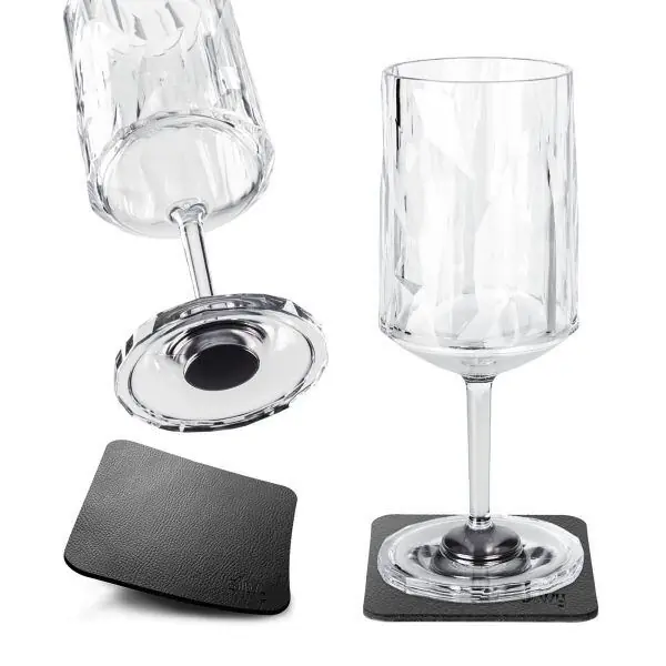 Speciální nabídka - Set dvou plastových sklenic s magnetem na víno Silwy