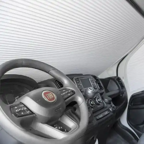 Akce - Integrovaná plisovaná roleta PREMtec darkStar pro čelní sklo Fiat Ducato