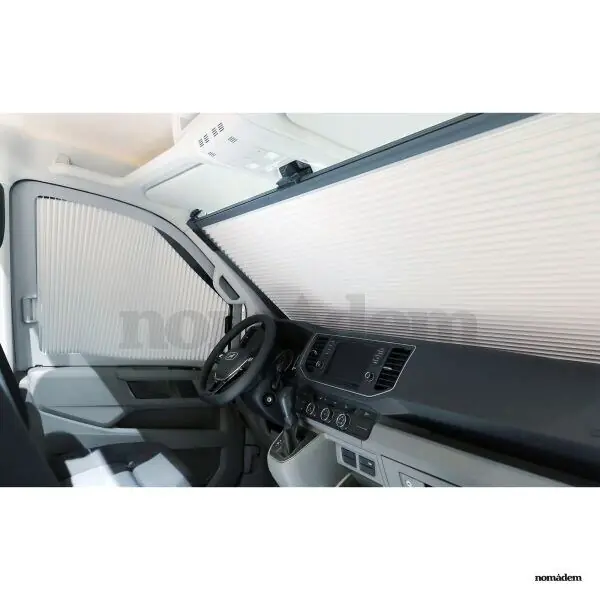 Rychlé doručení | Přední plisovaná roletka REMIfront V pro MAN TGE a VW Crafter od 06/2024